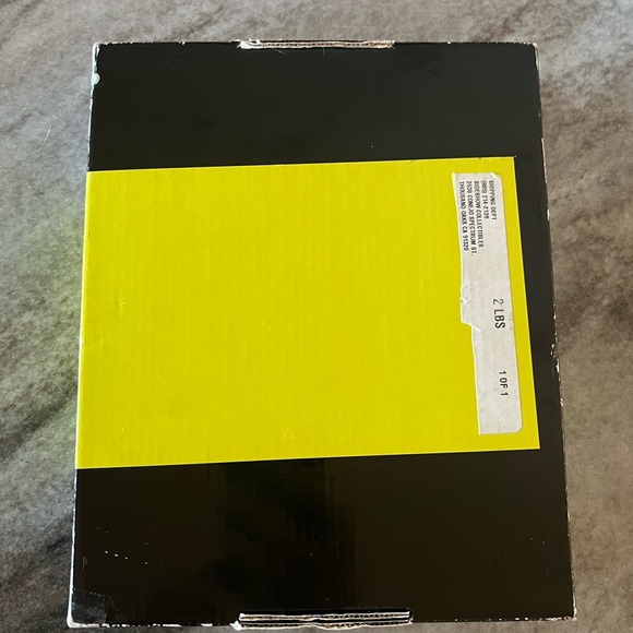 Inside The Studio - The Sideshow Collectibles Studio Book - Figures Art Creators - Picture 2 of 16